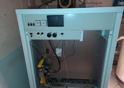 Замена гильзы для датчиков, рабочего термостата – напольный газовый котел Protherm Grizzly